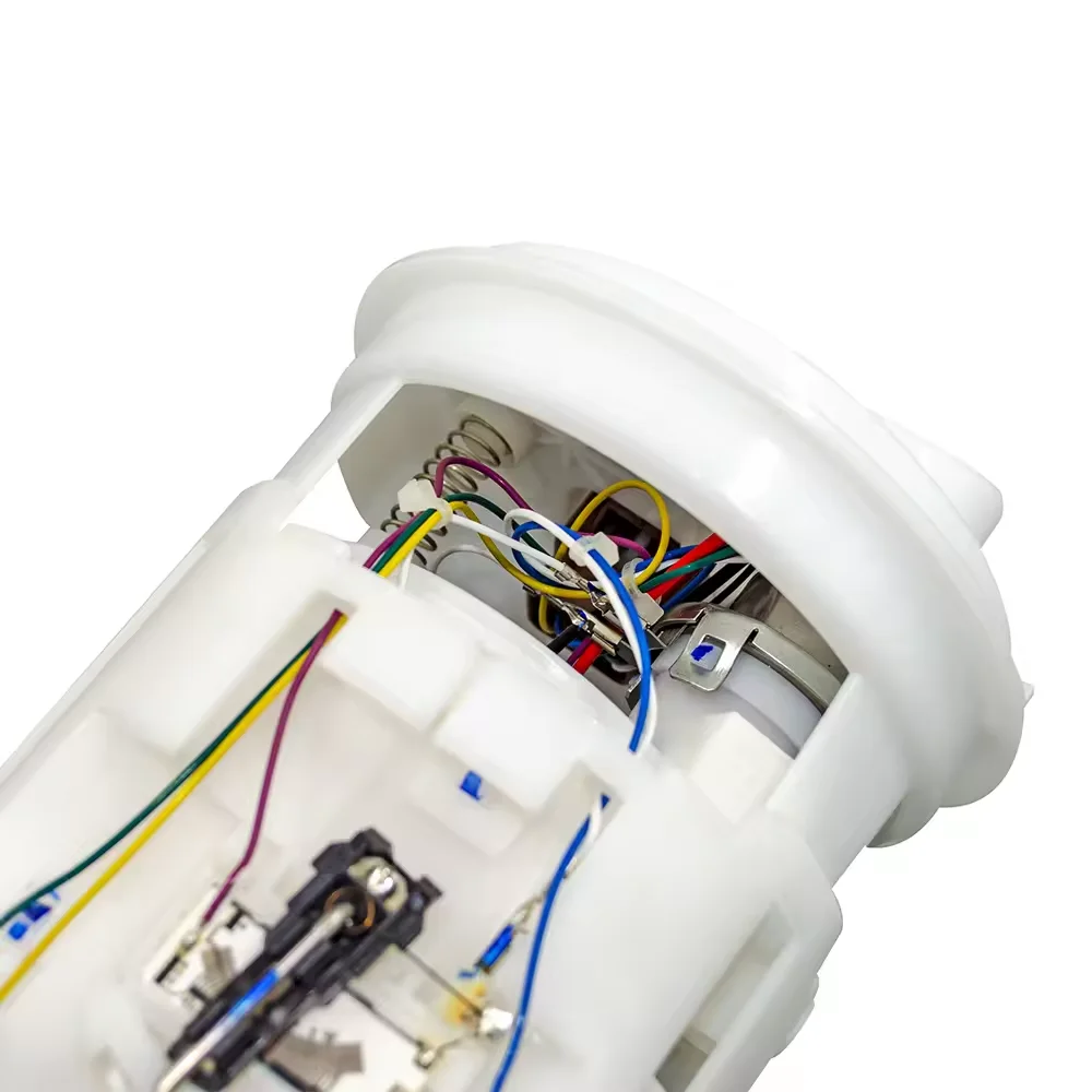 مجموعة مضخة الوقود 15100-85Z01 96447447 E8703M Fg1181 Sp4071M مناسبة لسوزوكي 04-08 فورينزا 05-08 رينو 2.0L #4