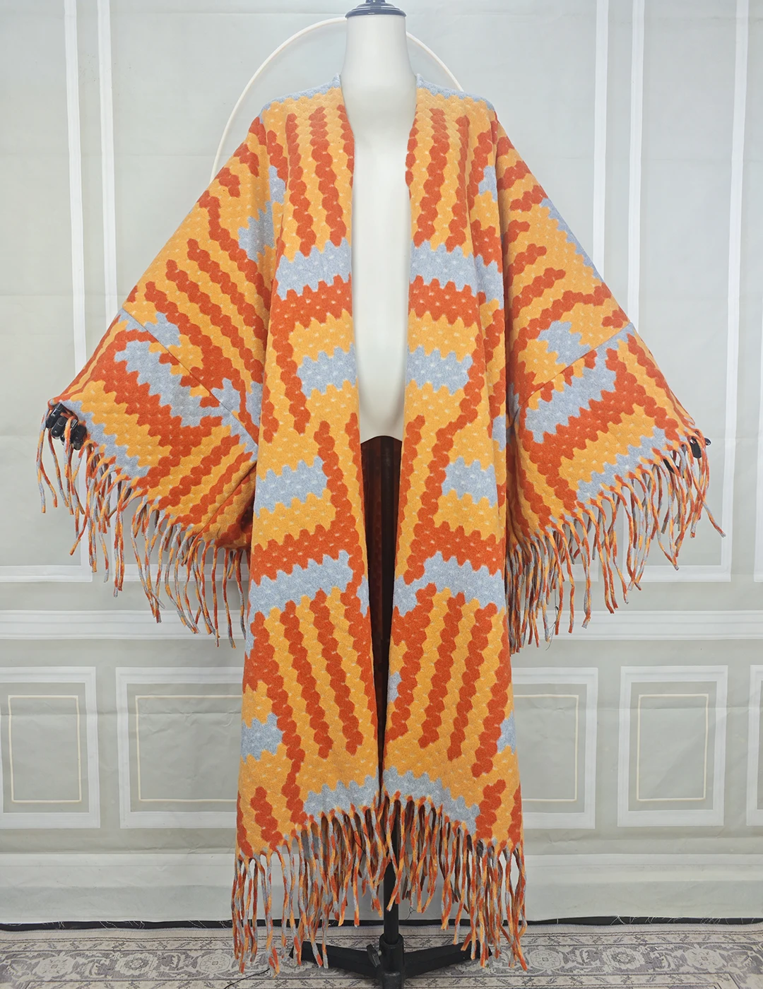 

African Women's Winter Warm Tassel Cardigans Multicolor Knitting Luxury Outfits High End Open Front Kimonos Long Down Poncho