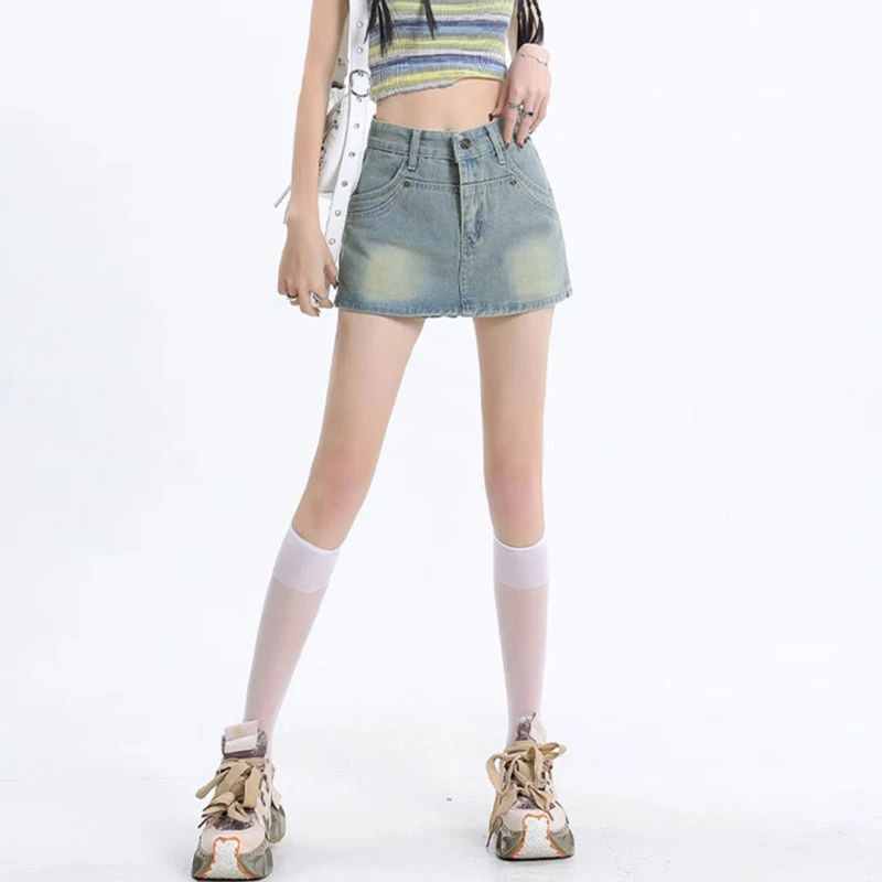 

Summer new ins style Korean half-body skirt versatile high-waisted package hip a word light-colored denim anti-glare shorts