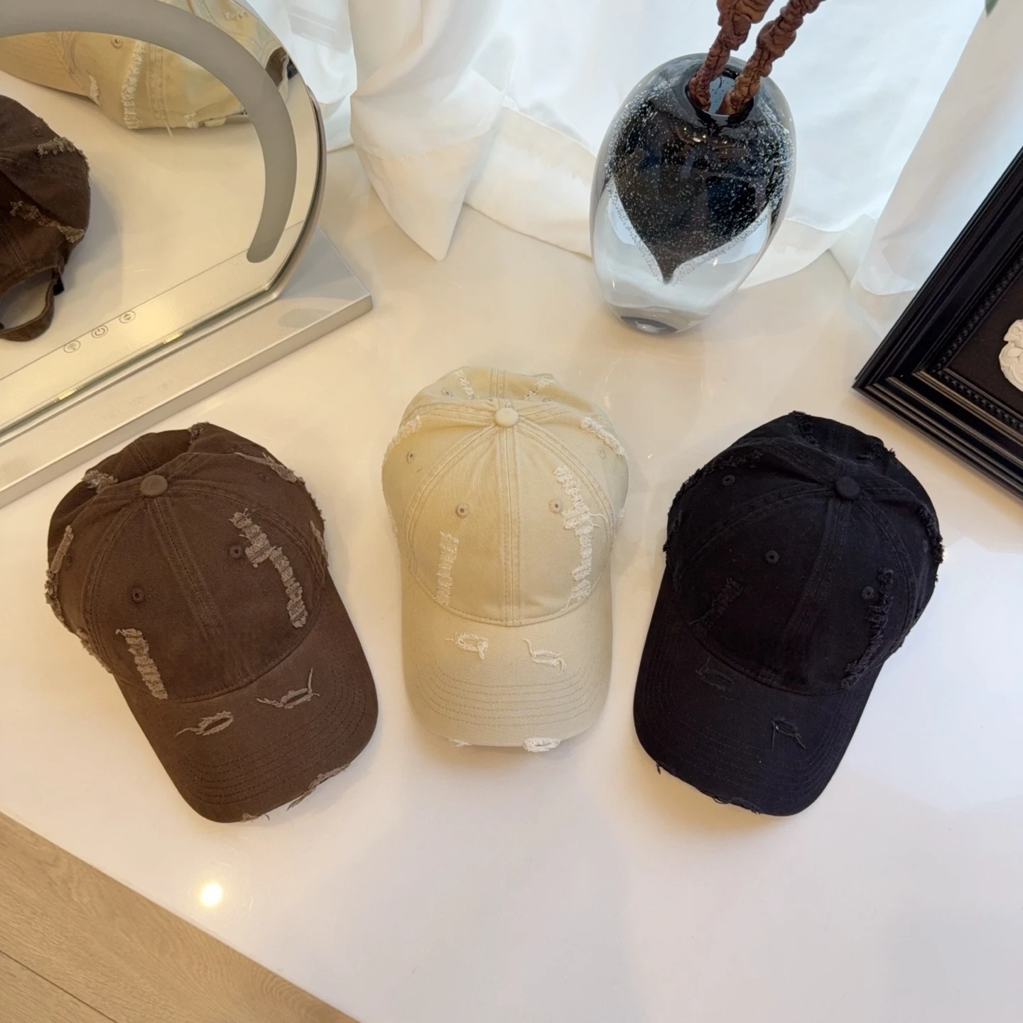 

Luxury Baseball Caps Hats AS Series Peaked Caps Cotton Sun Hat Distressed Golf Hats Outdoor Casual Hats Fashion Holiday Gifts