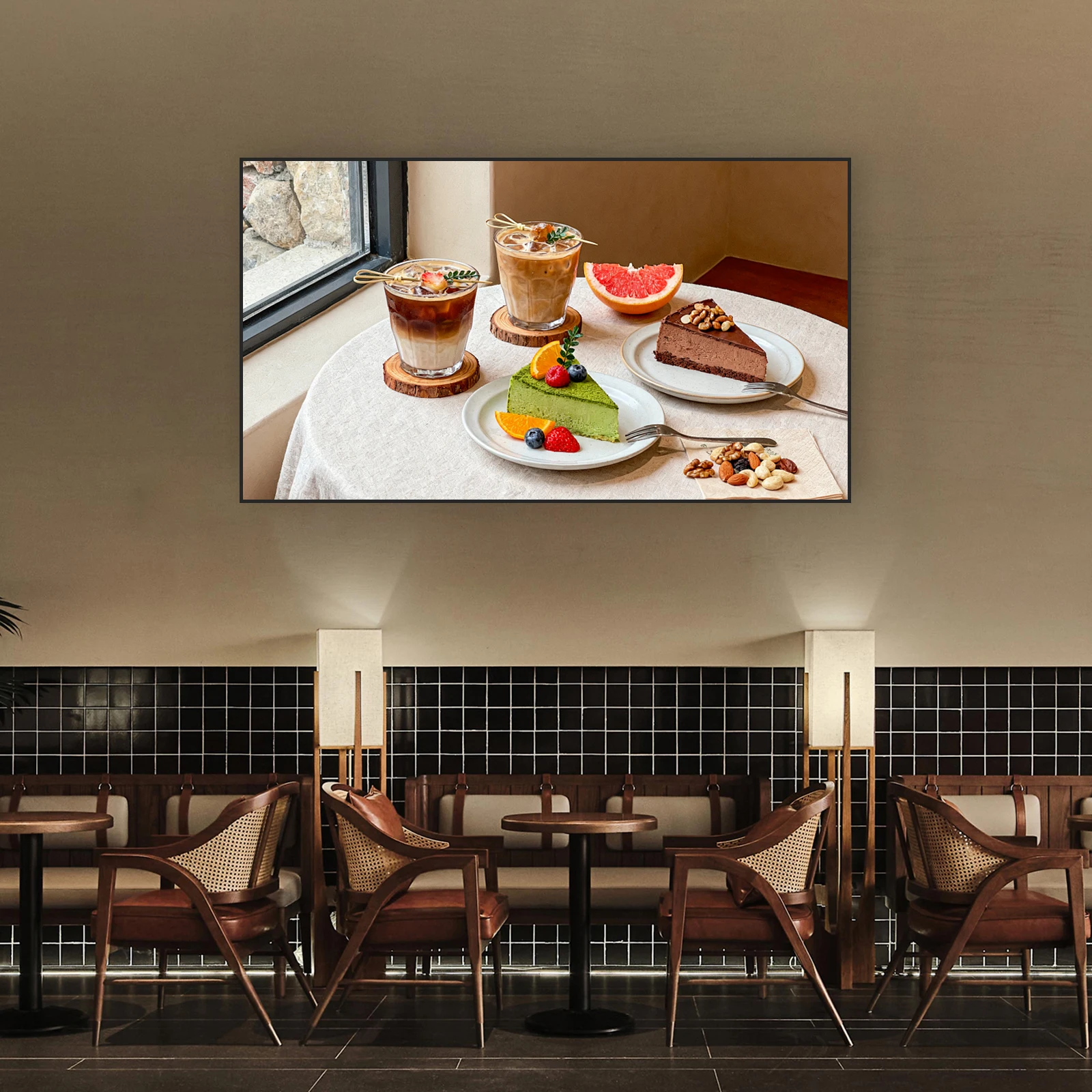 

Ультратонкая рекламная панель 4K LCD с ультратонкой рамкой, антибликовым матовым стеклом и функцией меню-борда