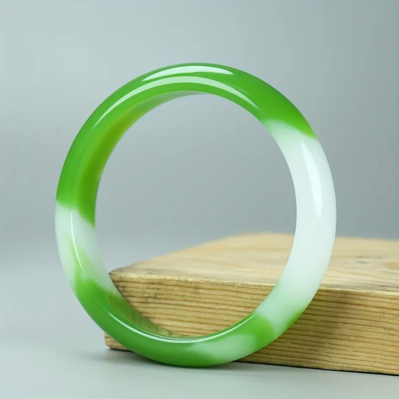 

Natural Quartzite Jade Bracelet - Simple Elegant Fashion Bracelet