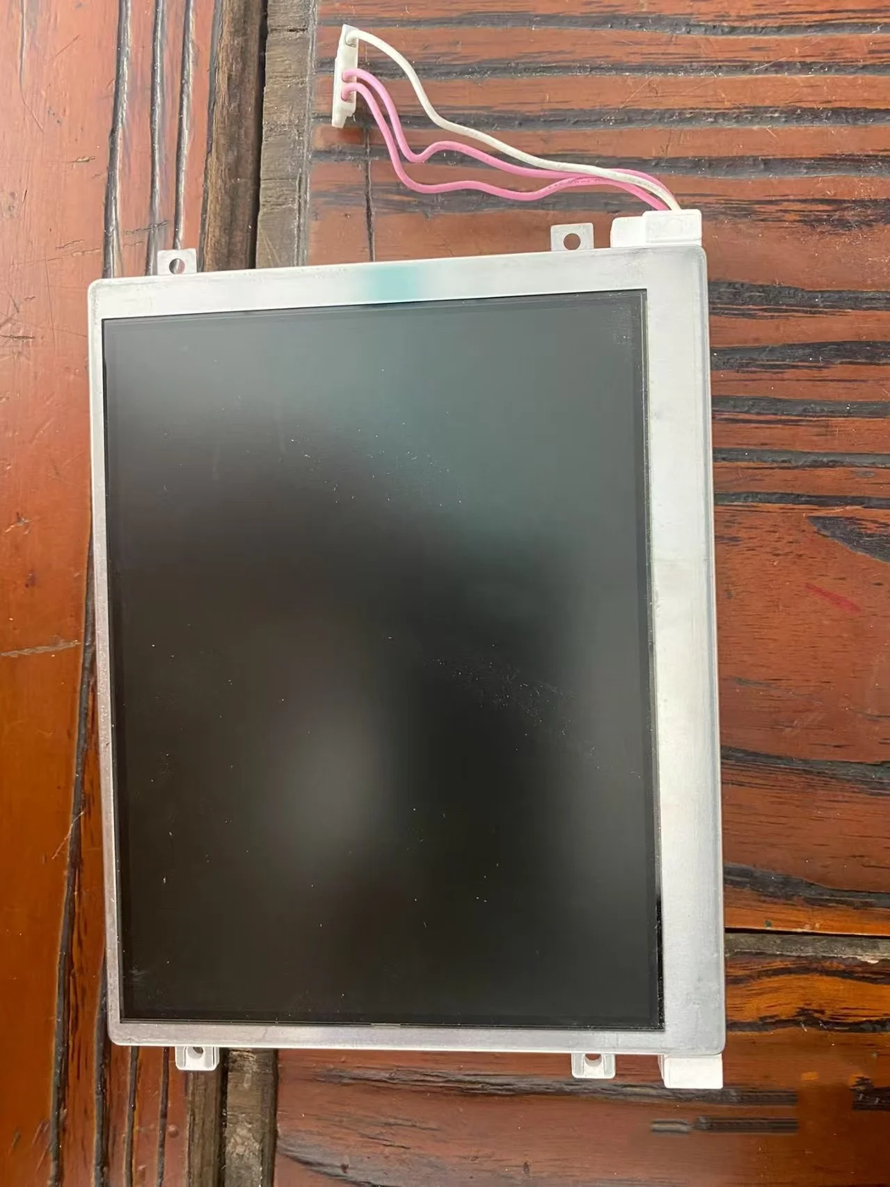 

LQ064V3DG01