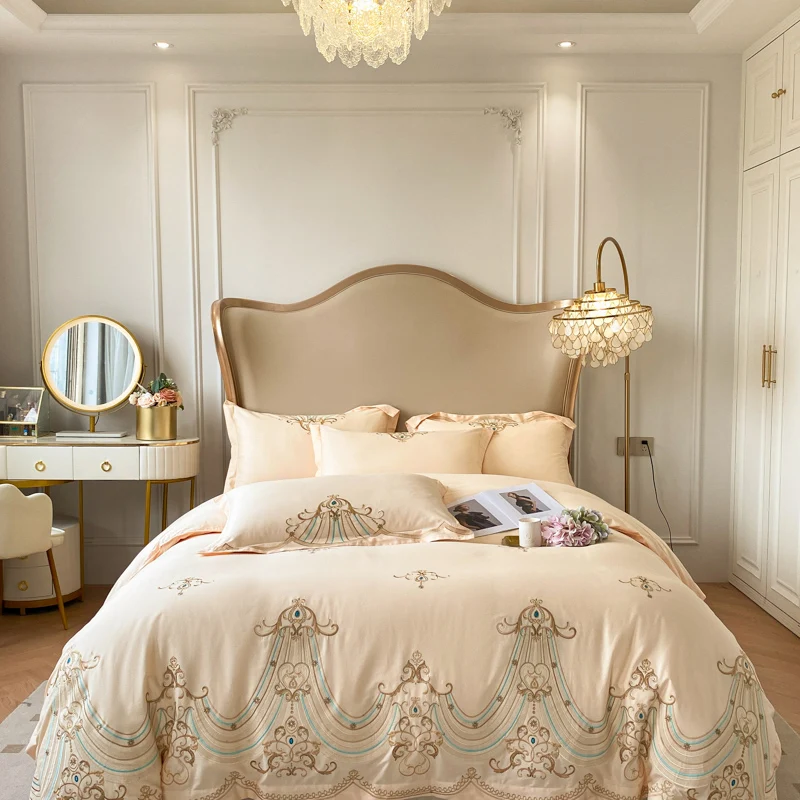

European Style Luxury Embroidery Bedding Set, 100% Cotton, Wedding Bedding, Duvet Cover, Bed Sheet, Fitted Sheet, Pillowcases