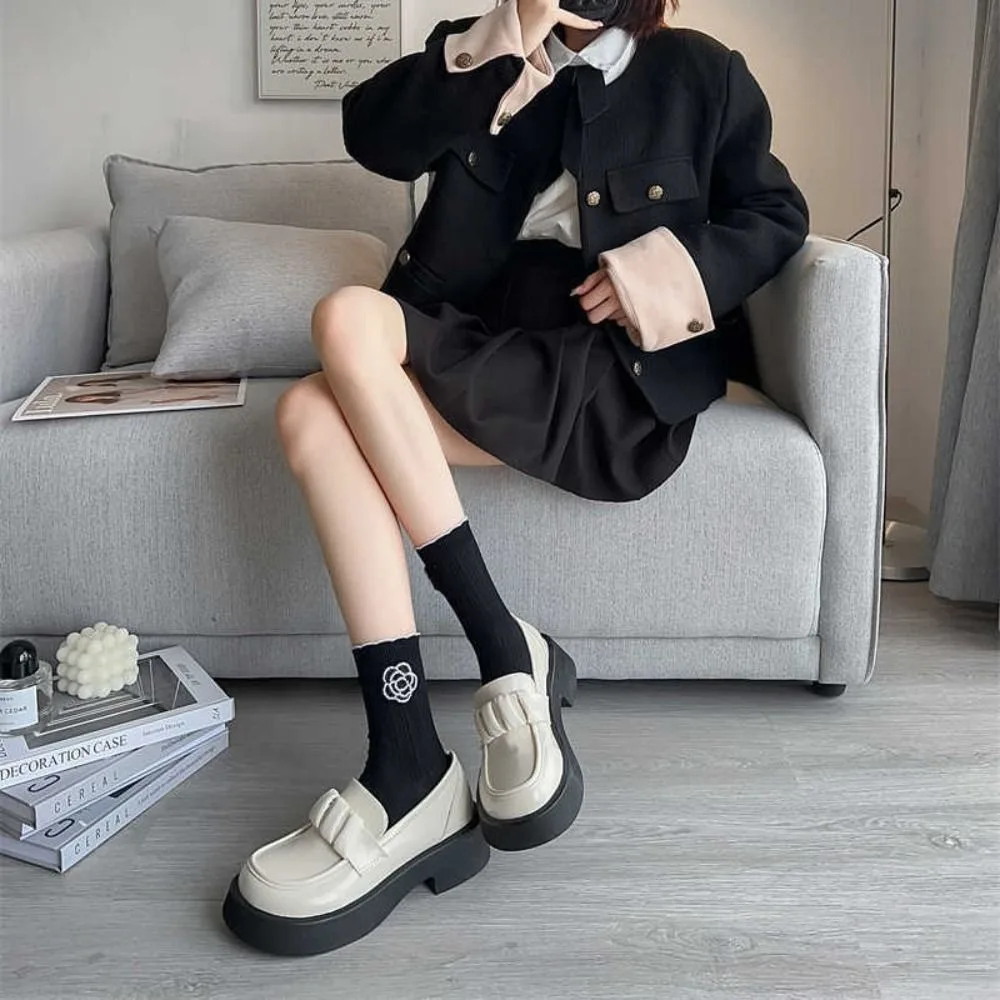 Comfortable Winter Frilly Cute Trendy Ruffle Thick Middle Tube Women Camellia Socks Korean Style Socks Cotton Hosiery