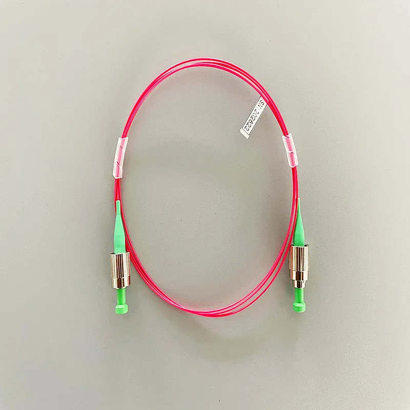 Polarización monomodo de 1550nm que mantiene el conector FC/APC del puente de fibra PM del cable de conexión de fibra óptica de Panda