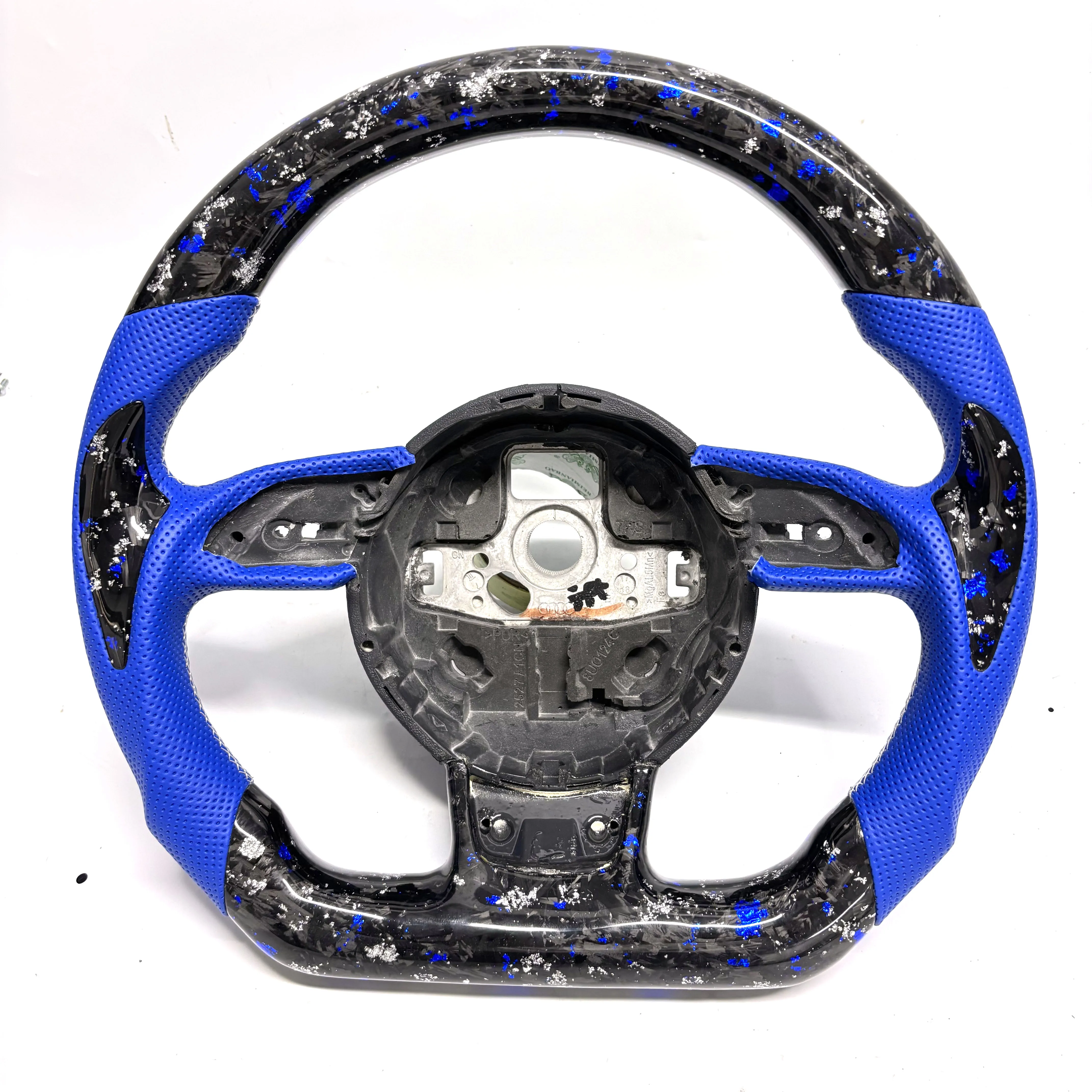

Carbon Fiber Steering Wheel For Audi S4 S5 S6 B8 B8.5 A5 A6 2008-2015