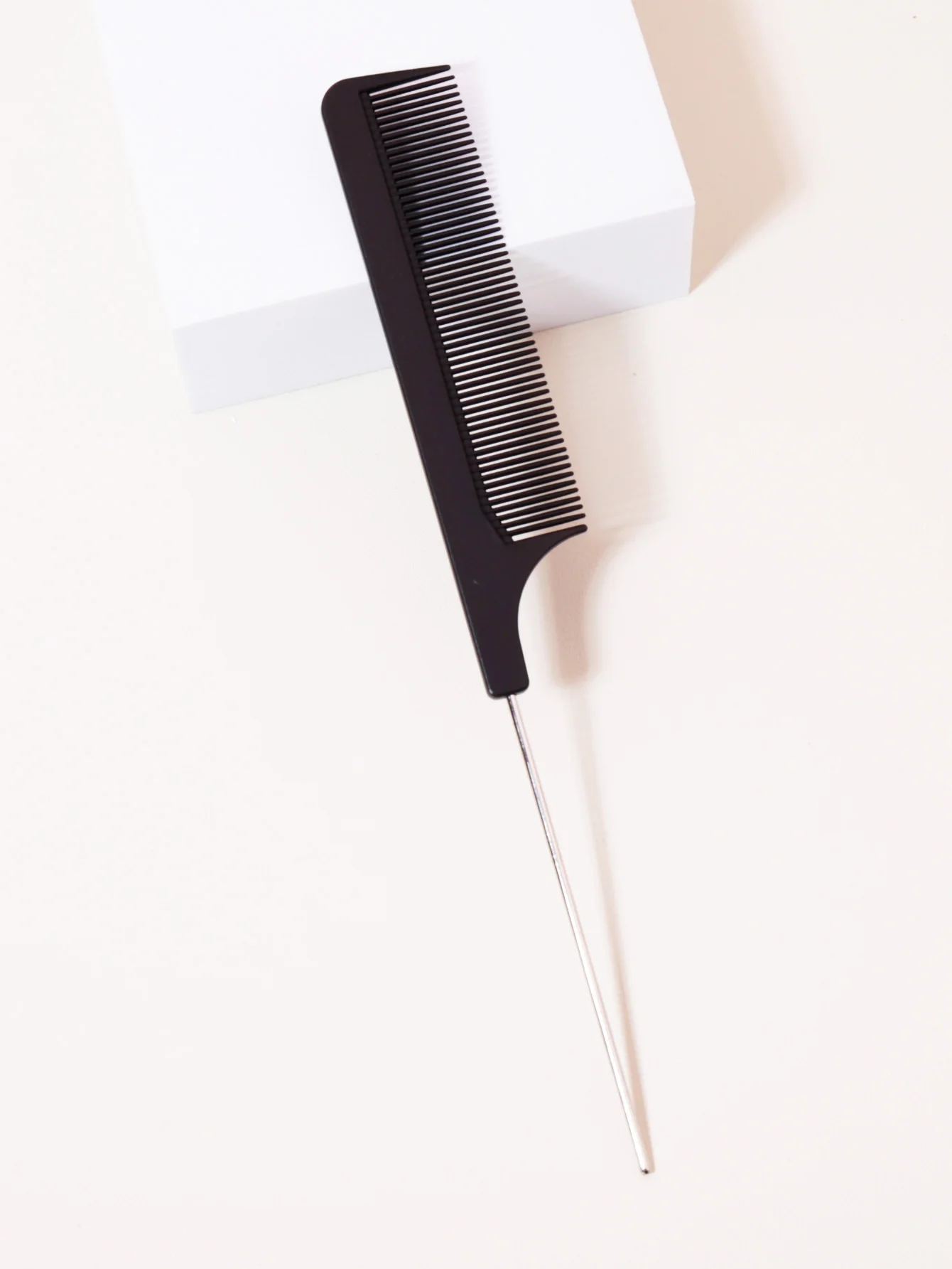 Conjunto de pente de estilo com escova de cabelo de nylon, pente de cauda de mouse com agulha de aço, escova de controle de borda, adequado para todos usar