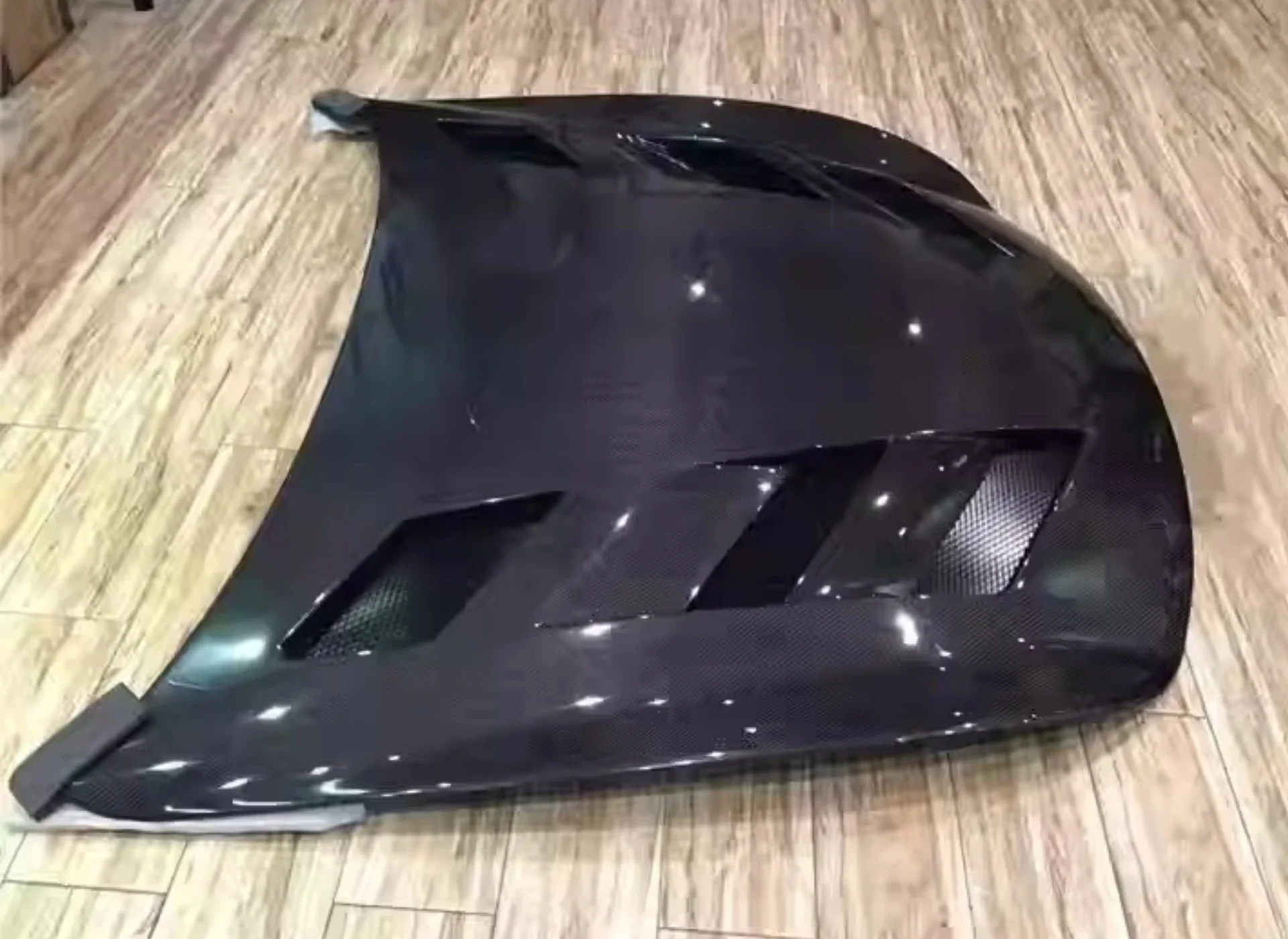 Body Kit Carbon Fiber Engine Cover for Infiniti G25 G37 Hood Light Weight Bonnet Car Accessories