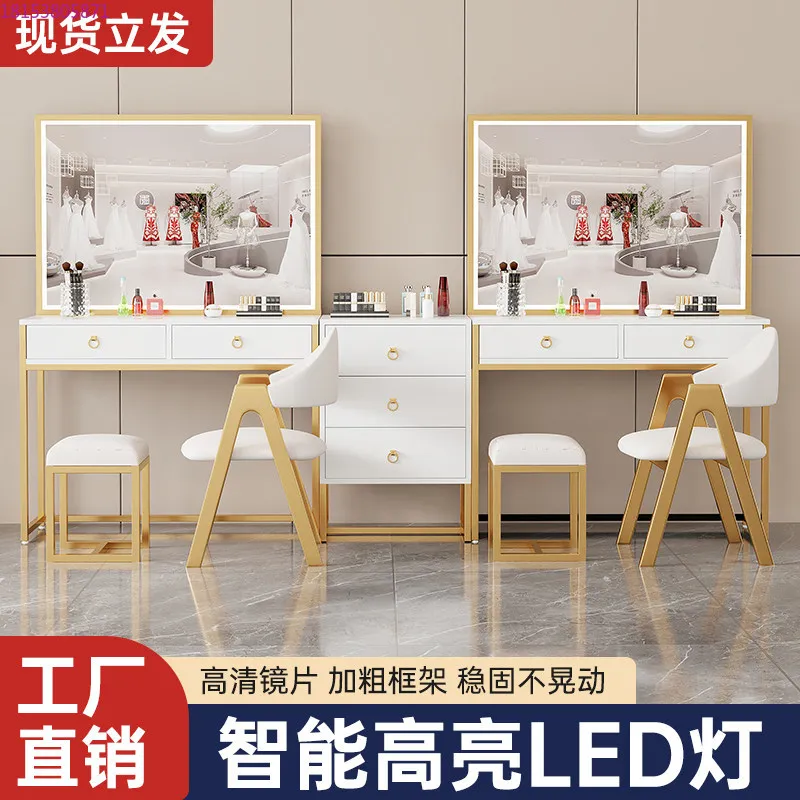 

Комод Современная простая спальня Небольшой столик для макияжа Встроенный столик для макияжа с зеркалом