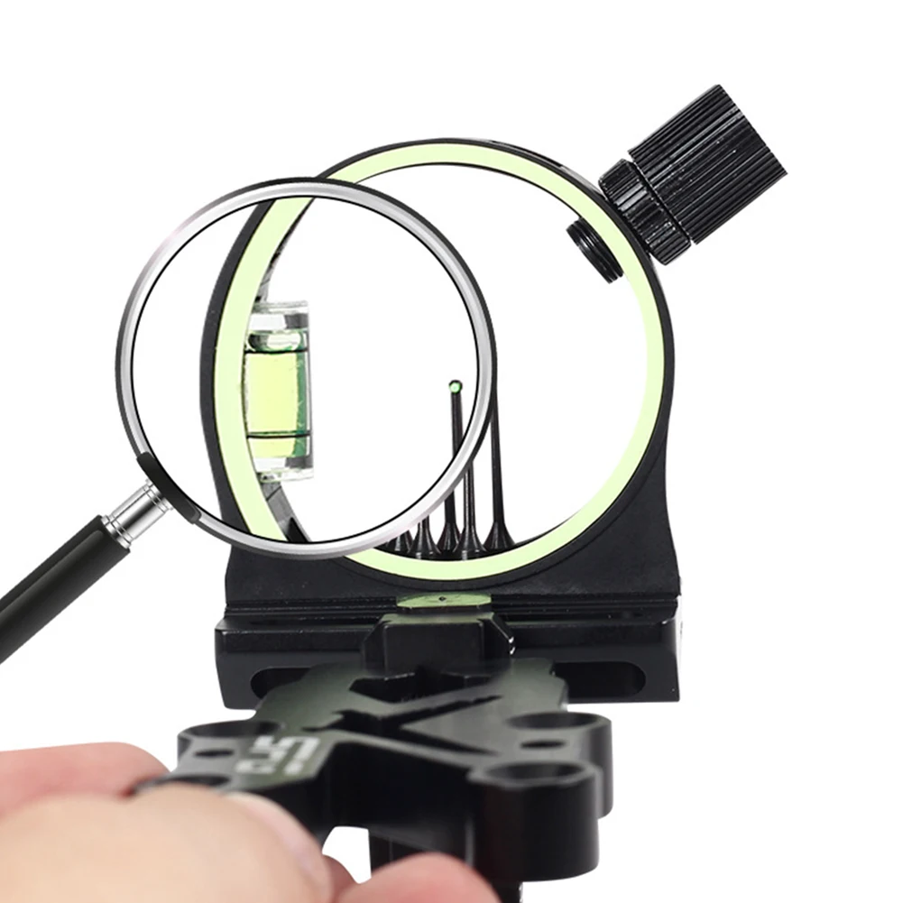 5 Pin Adjustable Sight Compatible with Compound Pulley Bows Includes Luminous Pins and Integrated For Spirit Level