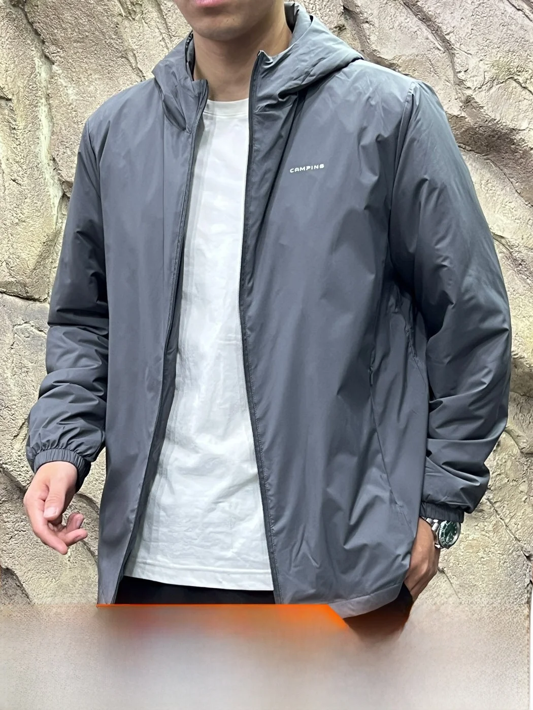 Functionality Meets Fashion: Waterproof Windproof down Jacket  Material Polyester 90% White Duck down Filling Outdoor Un...