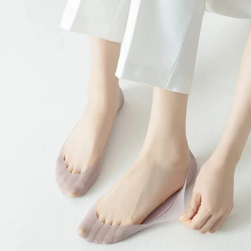 2/1Pair New Summer Thin Sheer Ice Silk Invisible Socks Women Cotton Bottom Silicone Heel Grip Non-slip Ultra-light Low-Cut Socks