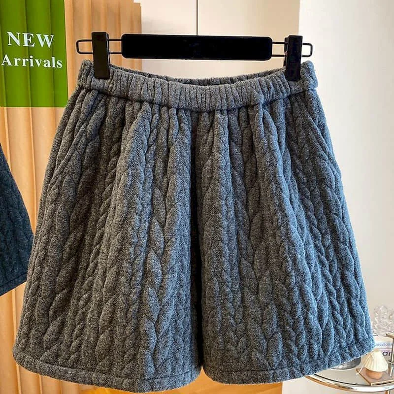 Fleece Shorts for Women 2026 Autumn Winter A-line Pants American Style High-street Fashion Elastic Waist Shorts Women Clothing