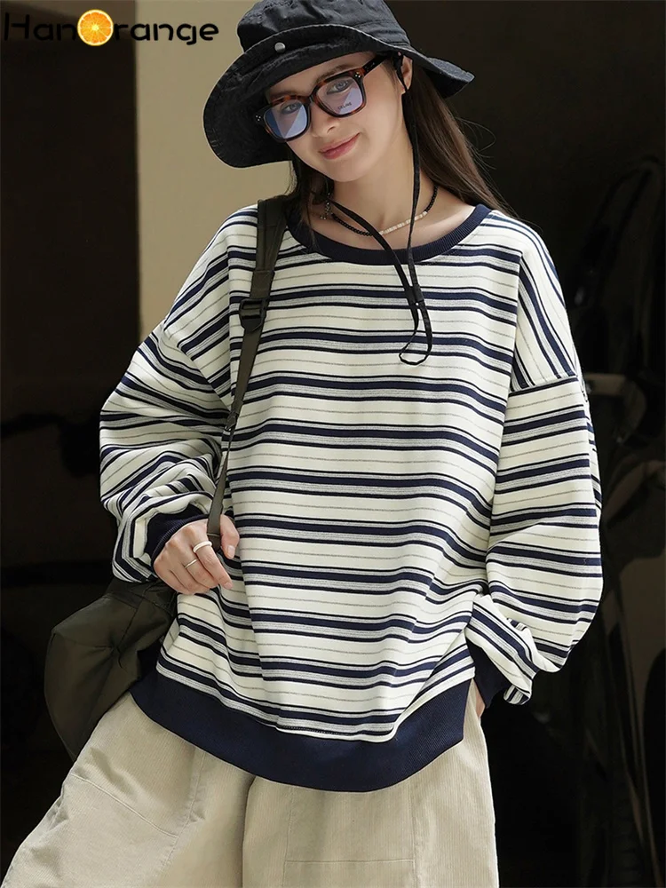 

HanOrange 2025 Autumn Fashion Contrasting Bold Stripes Sweatshirt Women Loose Silhouette Top