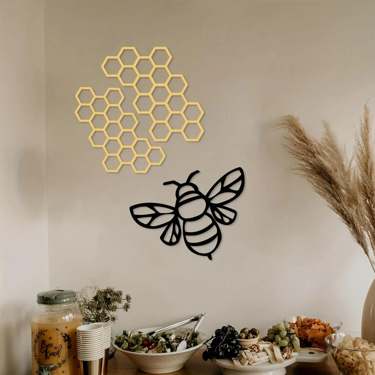 1pc Bee And Hive Sign Set Wall Decor, Farmhouse Bee Hive Decor, Bumblebee Decor Decor Decor, Metal Art Wall Decor