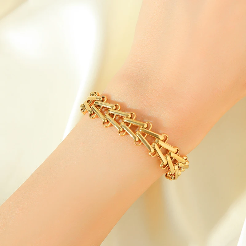 EILIECK 316L Edelstahl-Kettenarmband, minimalistische metallische Textur, 18 K PVD-beschichtet, Statement-Armreif, Handgelenkschmuck, Geschenk – Detail 8