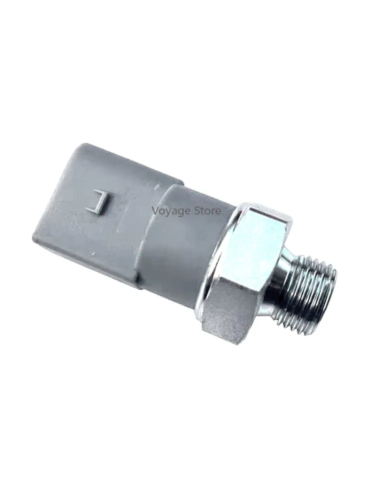 Suitable for Mercedes Benz 4141 3341 pump truck oil pressure sensor 2641 1841 truck accessories A0001539932