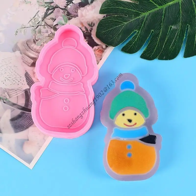 

Q6RB Pineapple House Snowman Keychain Epoxy Resin Mold Jewelry Pendants Silicone Mould DIY Crafts Decorations Casting Tool