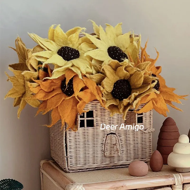 Lily Sunflower Wool Felt Flowers Handcraft Toys Home Decoration Handmade Felt Bouquet Flower Finished Product Girls Toys Gift