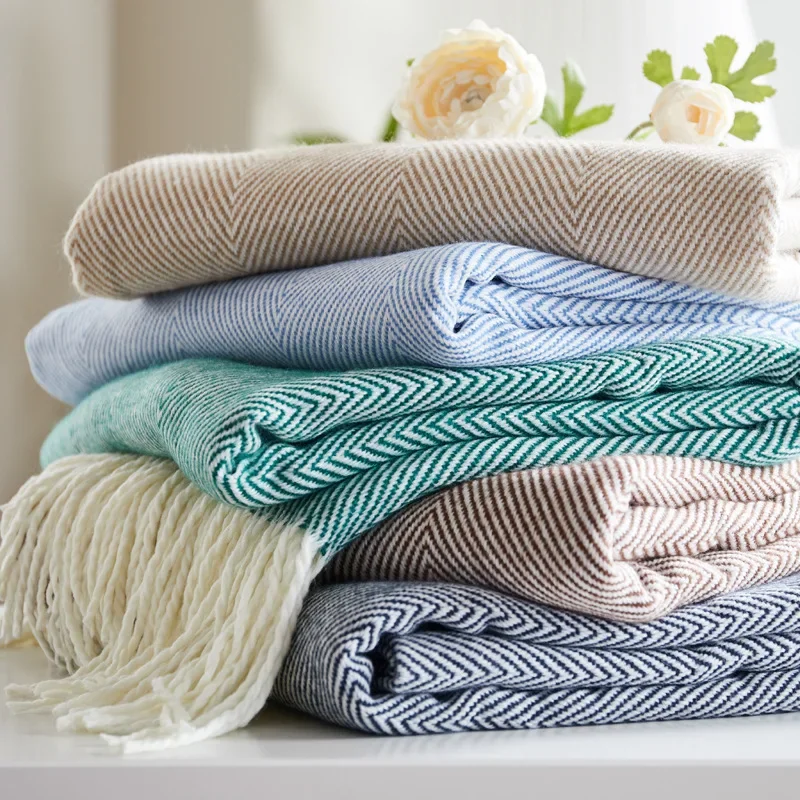Flauschige gestrickte Fransen-Überwurfdecke, leicht, weich, gemütlich für Bett, Sofa, Stuhl, Tagesdecke, Bauernhaus-Geschenk