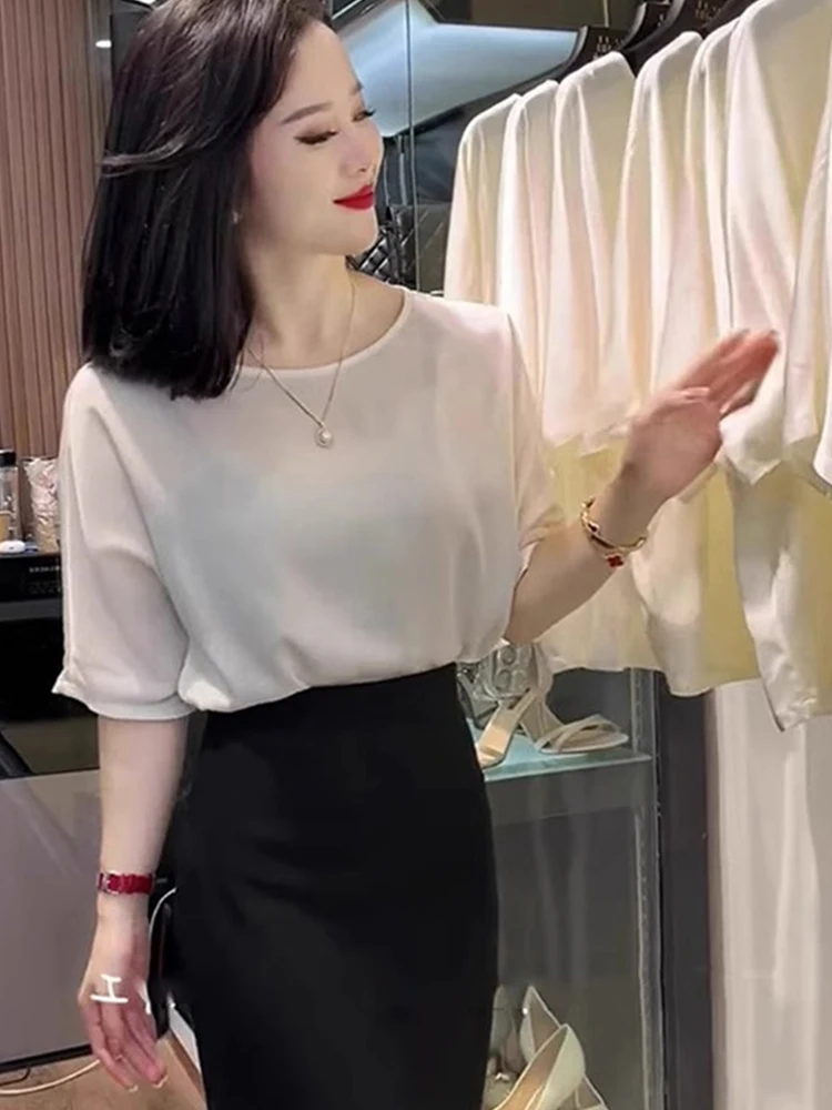 

Корейский круглый свободный повседневный вязаный топ из ледяного шелка Ne Color Faionable Overhead ort Sve Новая модная женская футболка...