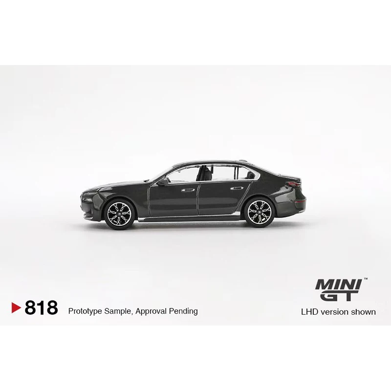 PreSale MINIGT 818 1:64 I7 XDriver 60 Drey Diecast Car Model Collection Toys