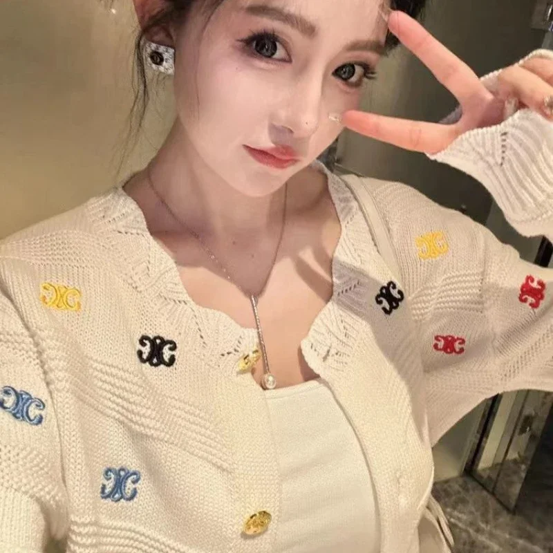 2024 Ethnic Style Cute Early Autumn New Style Small Fragrance Color Embroidery Long Sleeve Knitted Cardigan Looks Thin Female