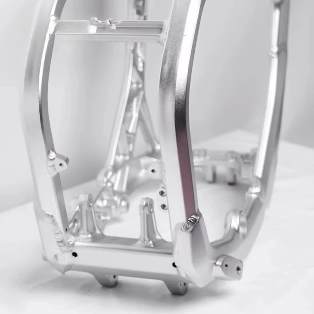 Factory's 6061 Aluminum Alloy Forged Frame for Storm Bee Motorcycle Body System