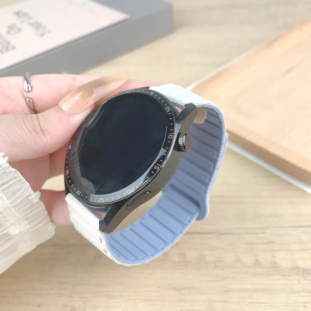 18mm 20mm 22mm Magnetic Band for Samsung Galaxy Watch 7 6 5 4 5Pro 6/4Classic Silicone Strap for Huawei Watch GT6 GT5 5Pro 46mm