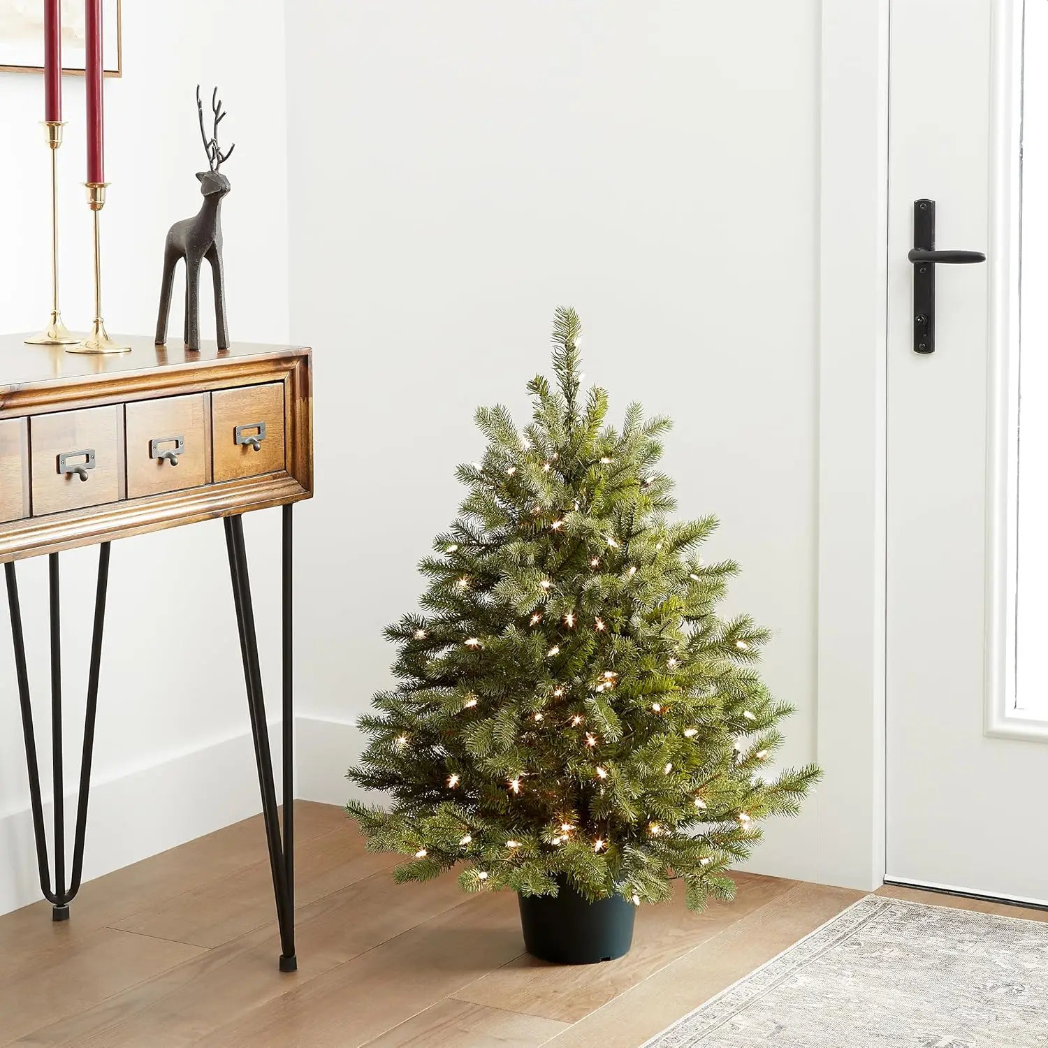 Feel Real' Artificial Christmas Tree For Entrances Includes White Lights and StandHampton Spruce - 3 ft