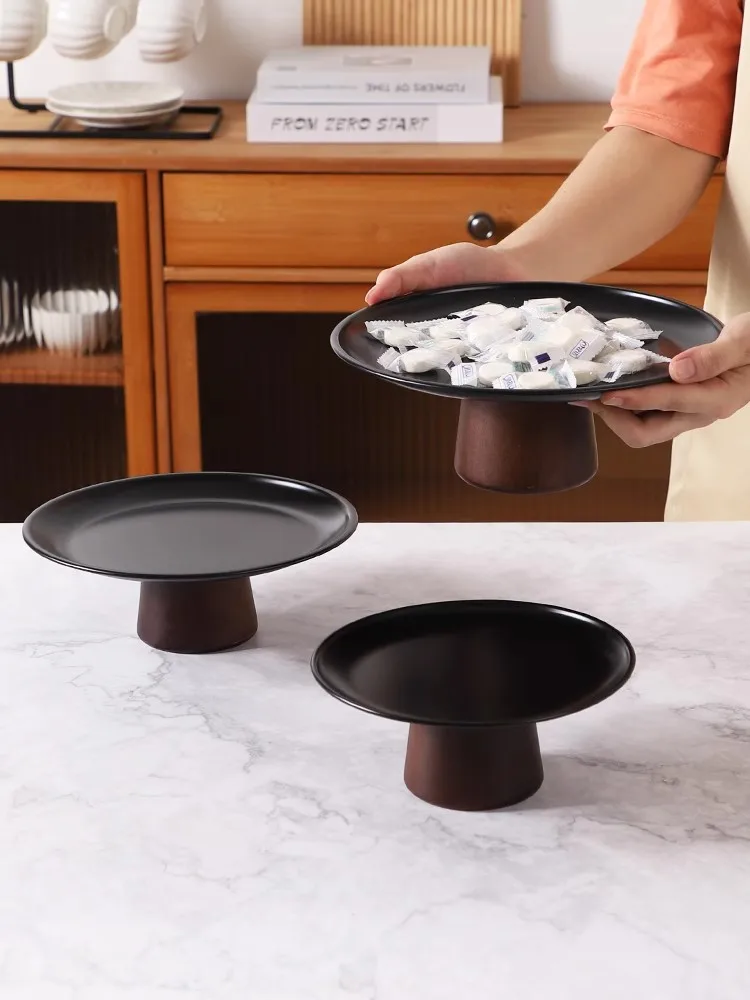 French Light Luxury Style Stainless Steel Tray Home Decoration Hotel Reception Dessert Plate Walnut Fruit Bowl Art Ornament