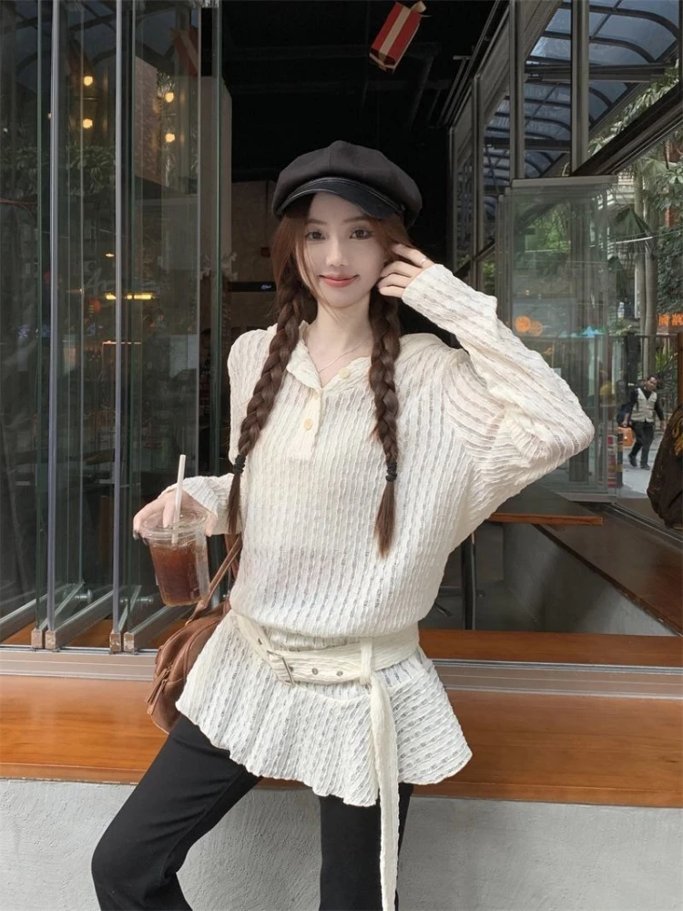 

Autumn Sweet Vintage Lace Fairy Long Sleeve Blouse French Elegant 2000s Hooded Women Casual Tops Y2k Harajuku Kawaii Shirt Chic