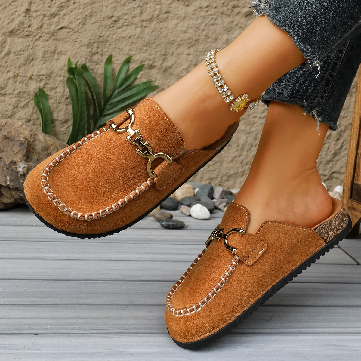 Women's Slippers Cork Suede Casual Non-Slip Baotou Slippers Spring Summer Fashion Sandals Metal Chain Decoration Slides Women