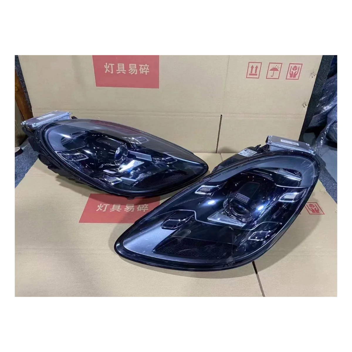 

DOS LED Headlight Assembly for Porsche for Cayenne Macan 911 Panamera 982 Boxster 718 Manca Models