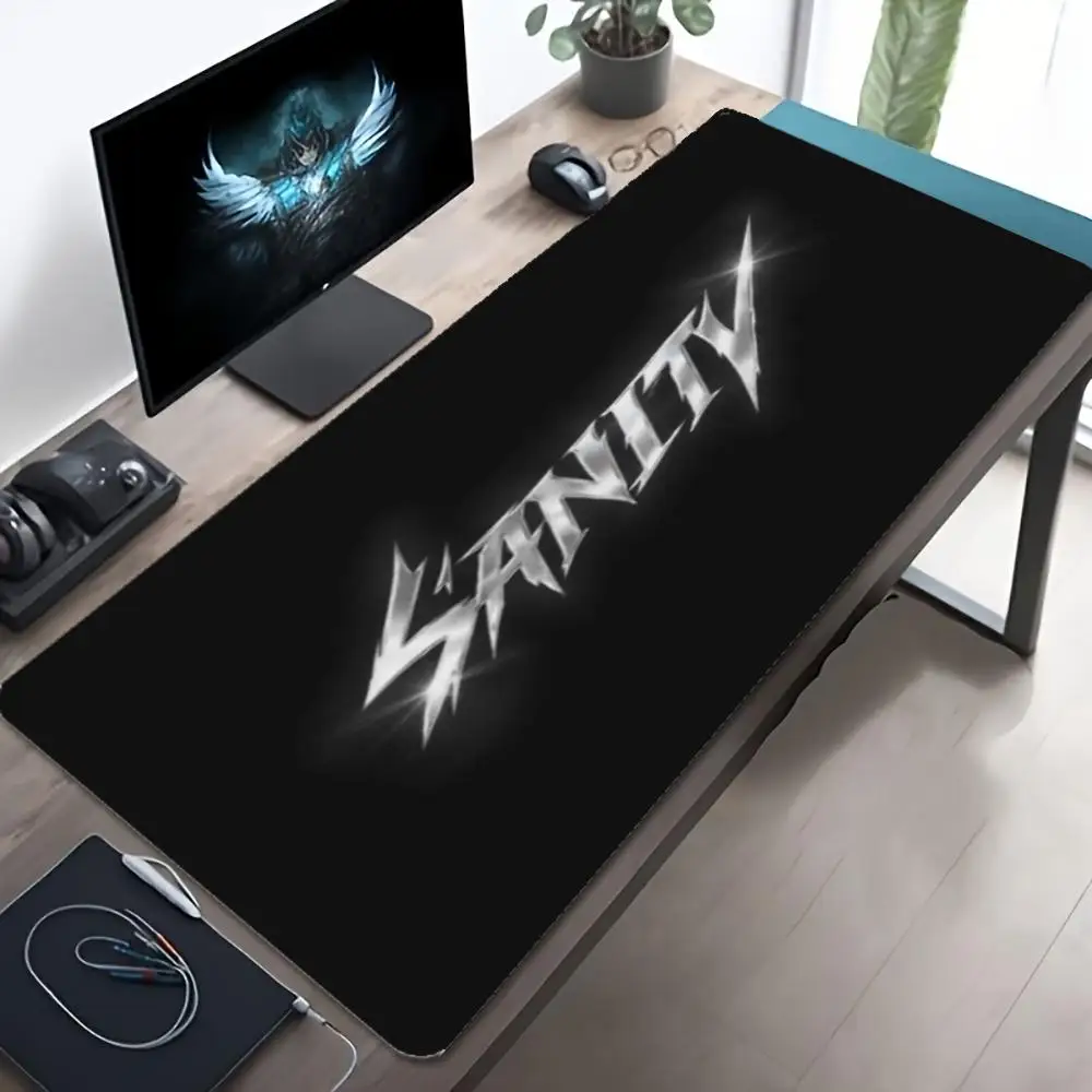 XXL Large Gaming Mouse Pad Spray Drip Graffiti Sharp Metal Logo Deskmat Non-Slip Rubber Keyboard Desk Mats Black Mouse Mats