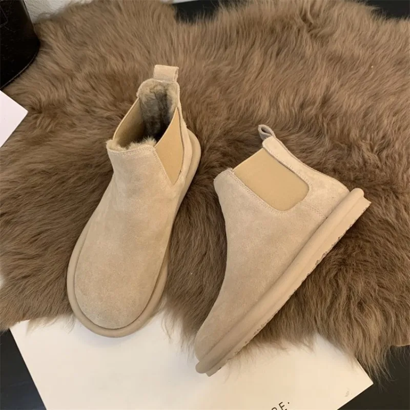 

Retro British Style Chelsea Short Boots Women's Fashion Soft Bottom Cow Suede Booties Autumn Winter New Style Versatile Boots