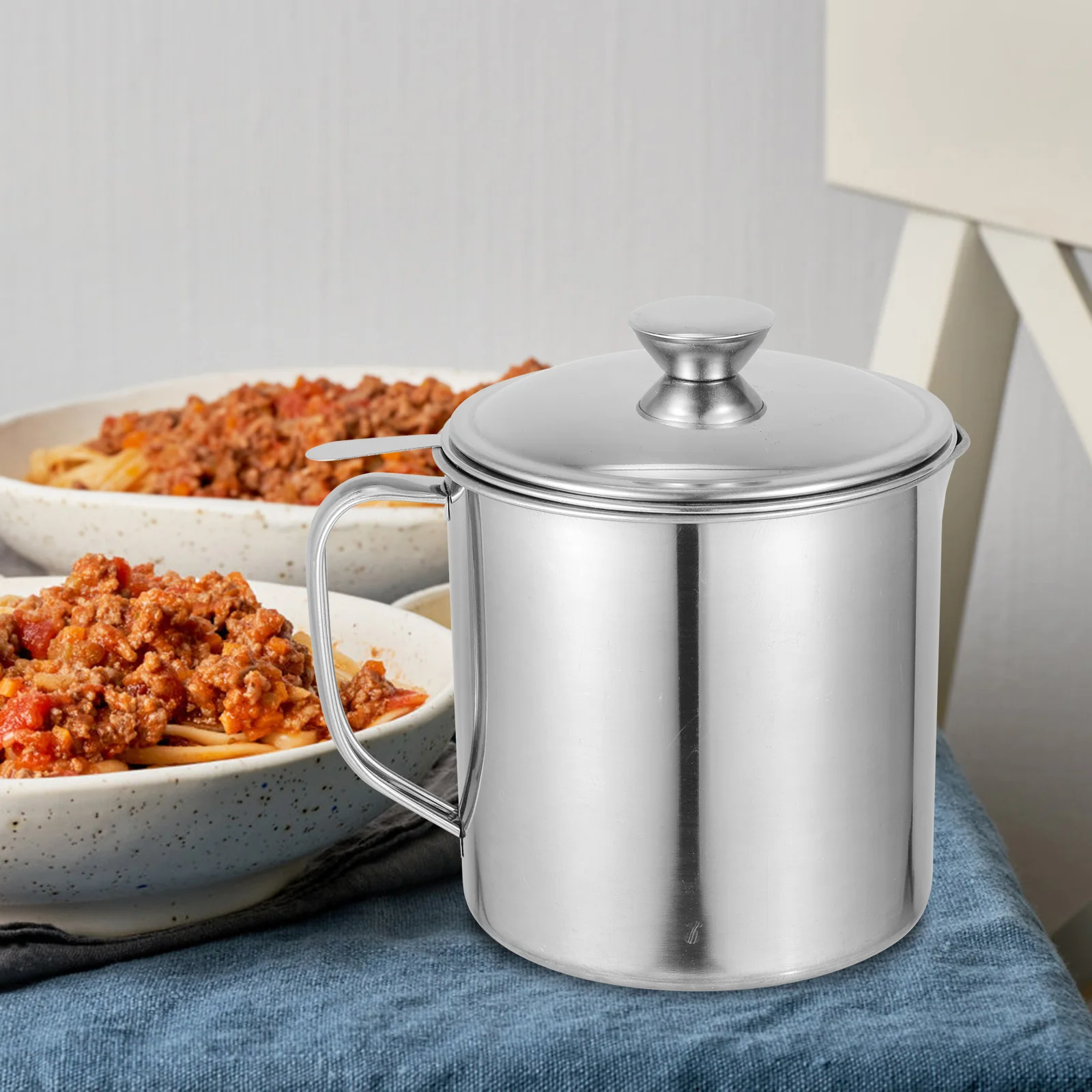 

Stainless Steel Filter Pot Grease Container Strainer Cover Kitchen Tool Cooking Oil Pot Bacon Grease Keeper Separate