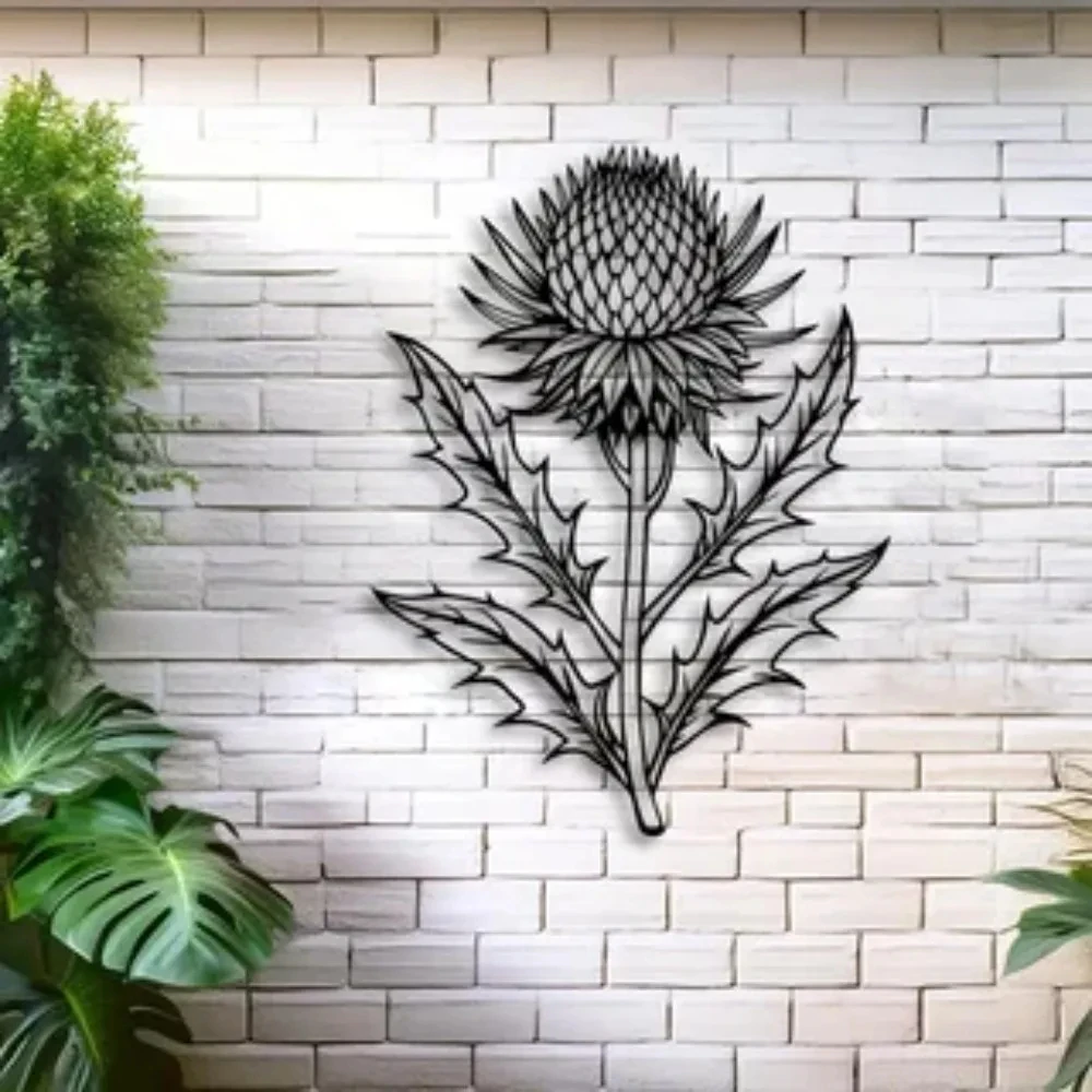 Elegant Floral Metal Wall Art, Scottish Thorn Flower Design, Suitable for Indoor and Outdoor Home Balcony Decoration