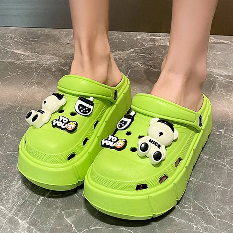 Summer Women Slippers Platform Clogs Garden Shoes Comfortable Beach Sandals Chunky Slippers Cute Bear Decoration Slides Female