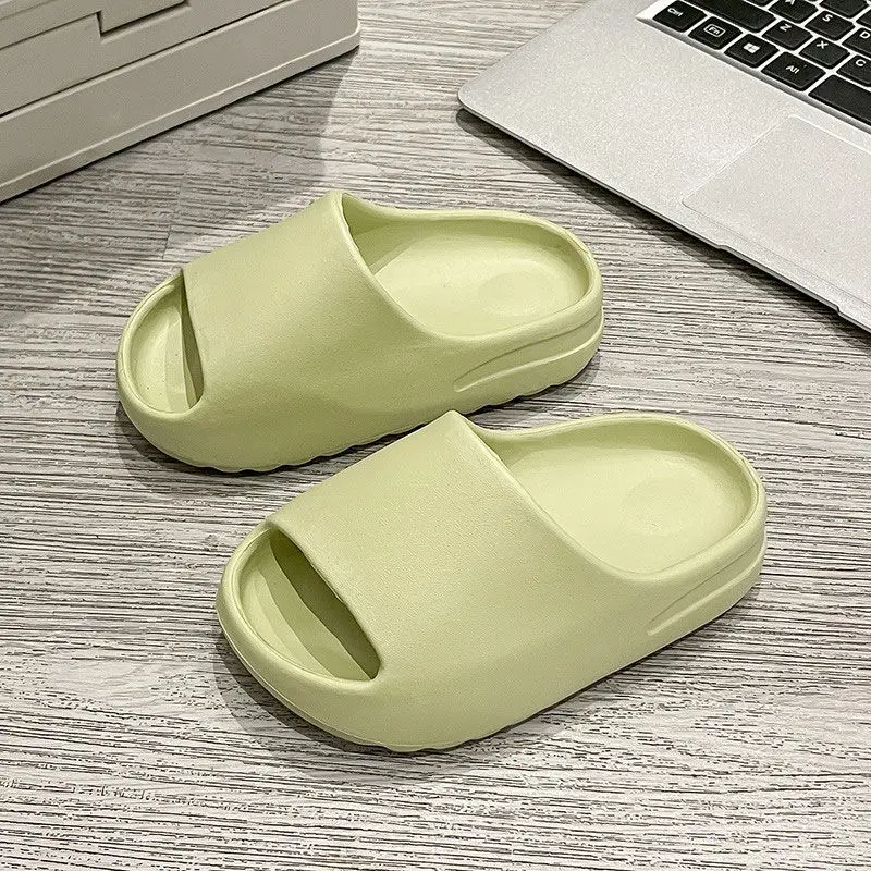 Zapatillas de verano para niños y niñas, zapatos de playa informales de EVA, zapatillas cómodas de fondo suave para exteriores