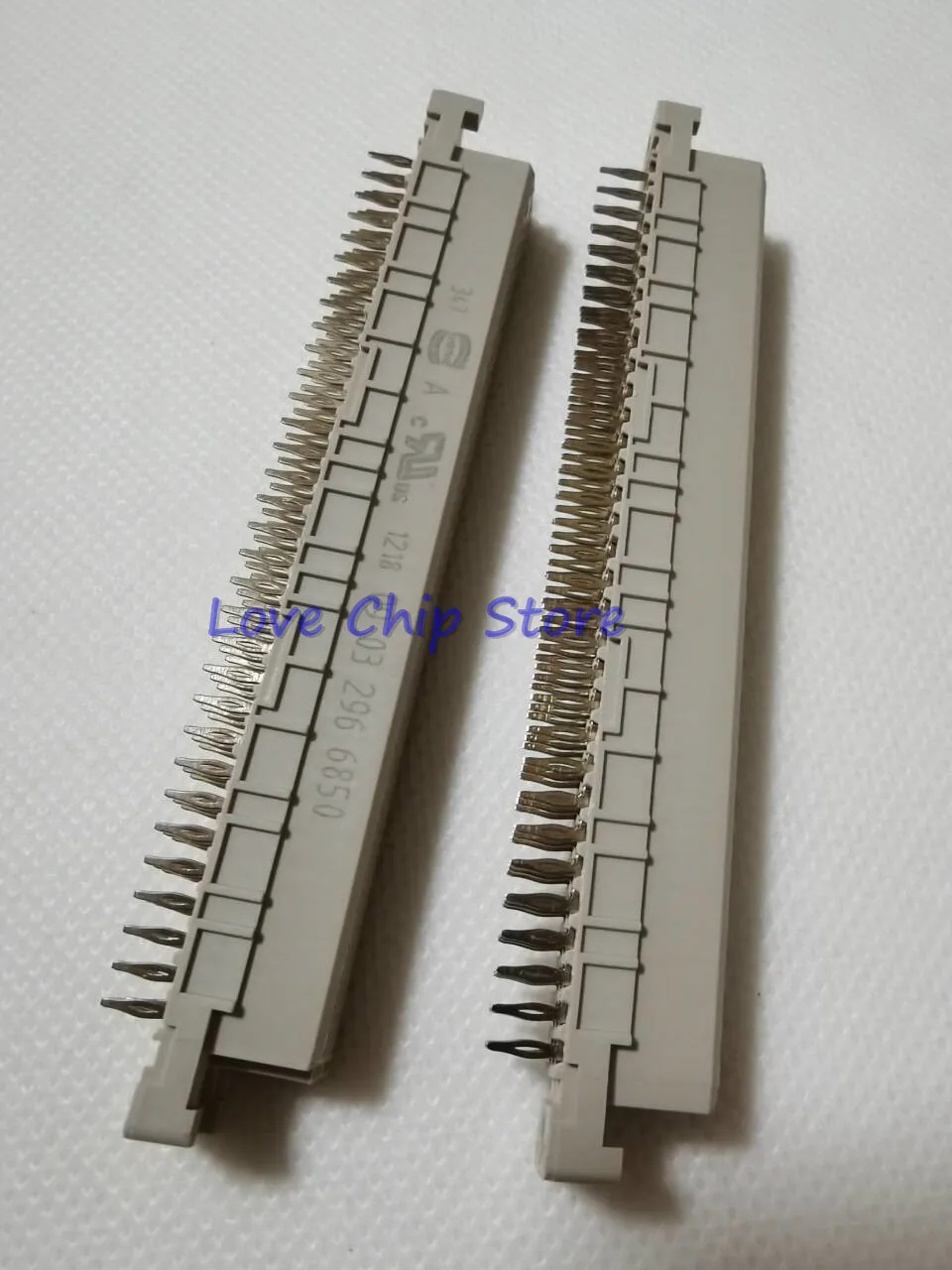 

5pcs 09032966850 HARTING 96-pin 3 row 96 straight hole crimp DIN41612 available New and Original