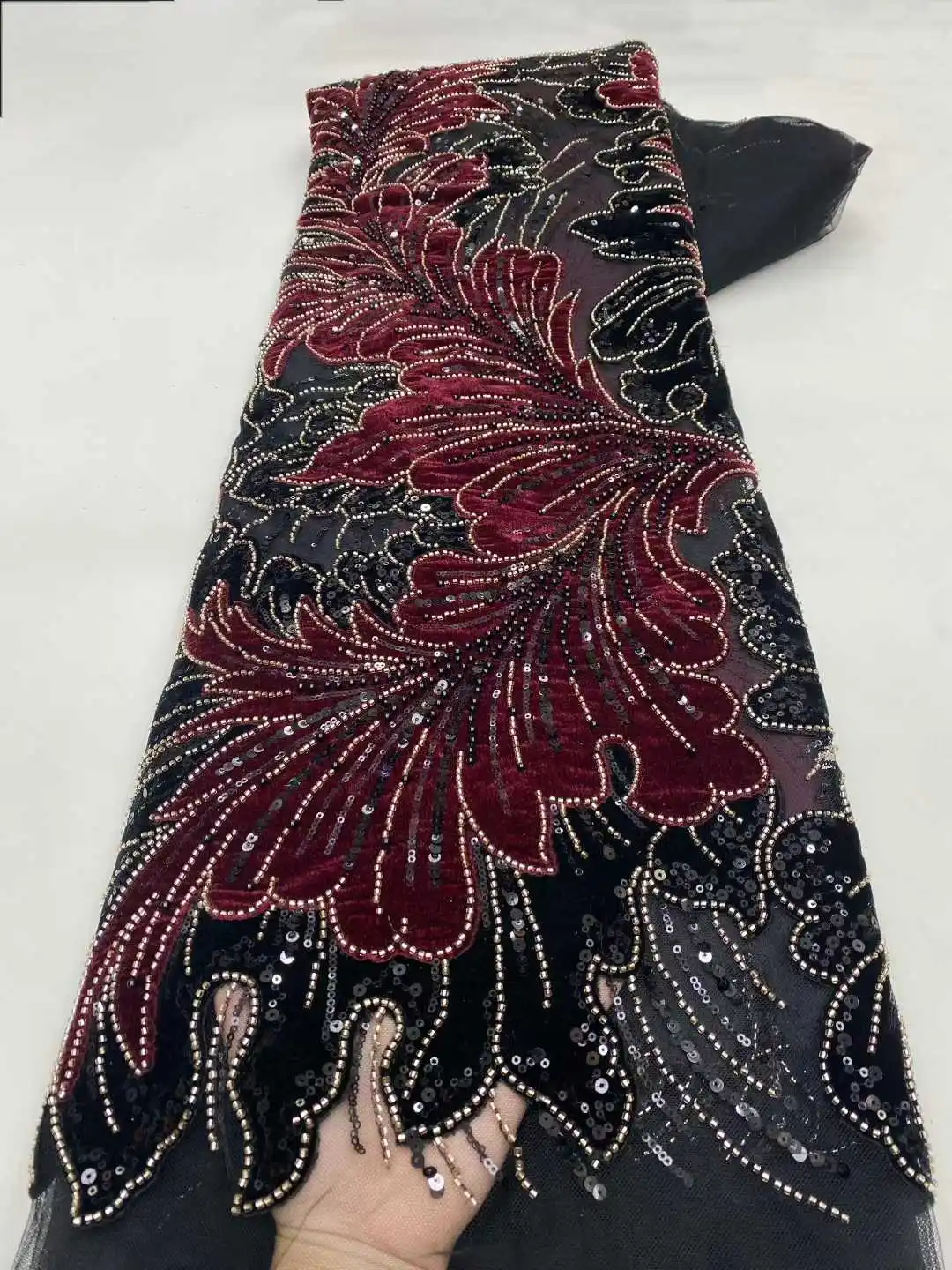 Latest Hot Sale Fashion African Lace Fabrics High Quality Handmade Beaded Embroidery Lace Sequins Party For Wedding Dress-XZ