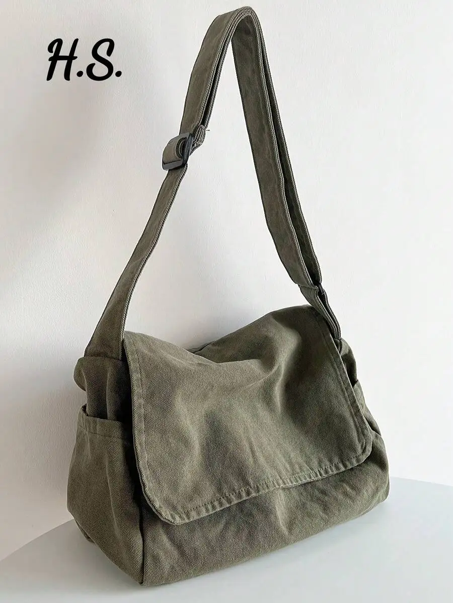 

Сумка-кроссбоди из выстиранного холста оливкового цвета с регулируемым ремнем