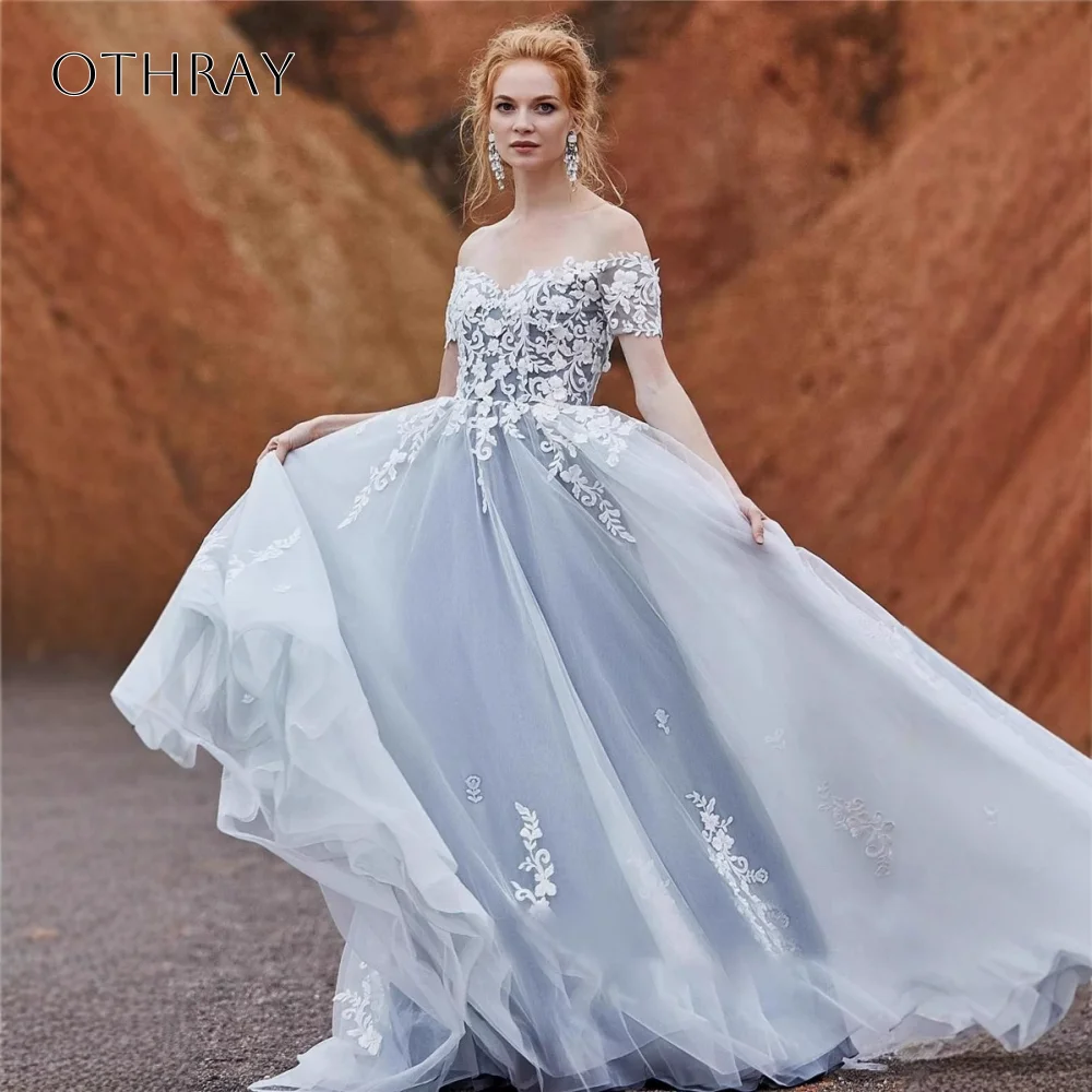 

Off Shoulder Appliques A-line Evening Gown Tulle Sweep Train Pleated Prom Dresses Customized فساتين س