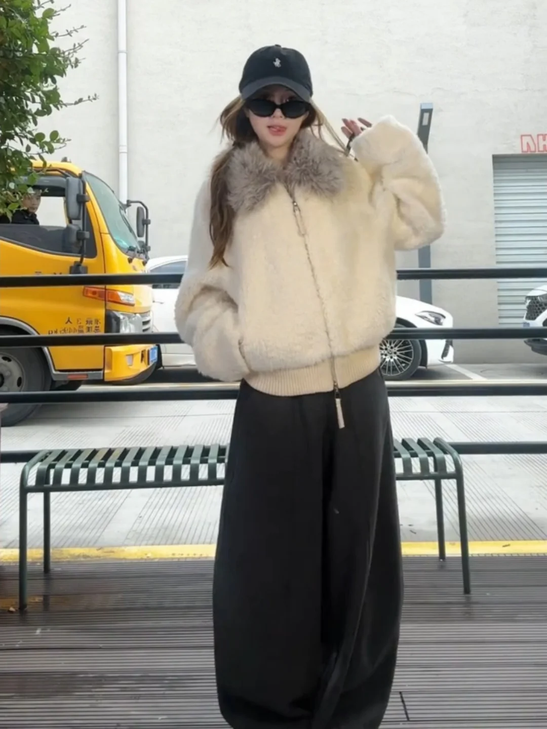 

Korean Retro Lamb Fur Coat Women's Autumn Winter Thick Warm Loose Long Sleeve Zipper Closure Color Outerwear