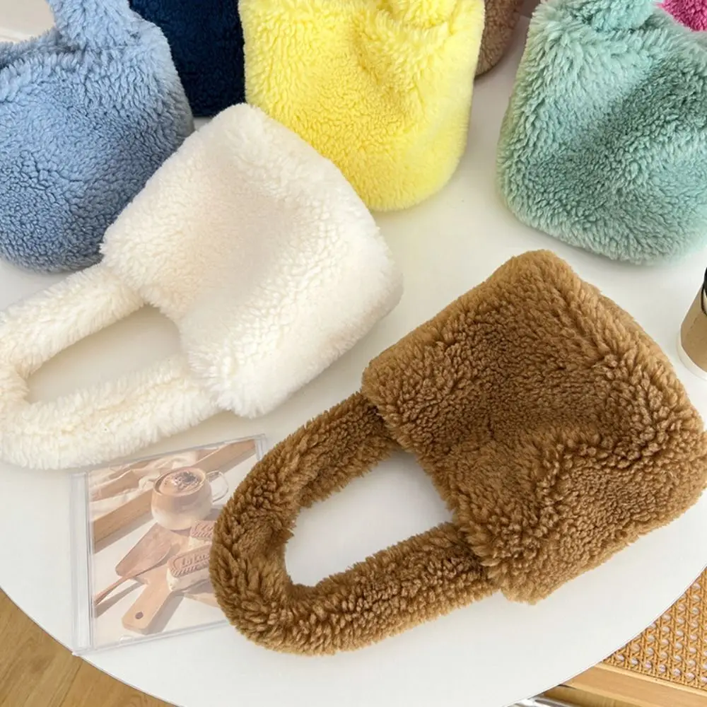 韓国風ふわふわ女性用ハンドバッグ、無地ソフトラムトートバッグ、ハンドル付きリストバッグ、デイリーバッグ