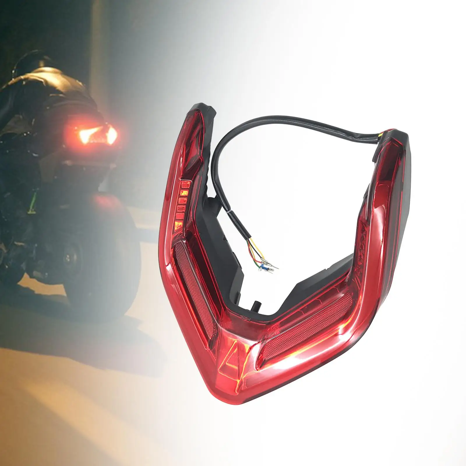 

Motorcycle Taillight LED Turn Signal Light Motorbike Accessories, Repair Parts Assembly Rear Indicator Brake Light for V4