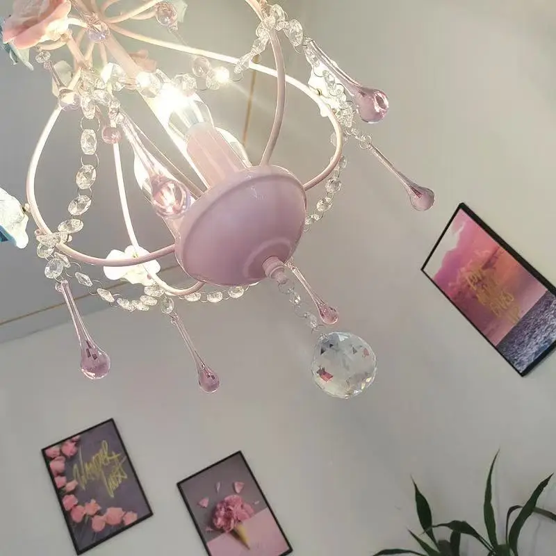 Rosa Rosenstrauß Kristall Deckenleuchter Mädchen Schlafzimmer dekoratives Licht Romantische warme Kinder Prinzessin Zimmer Hängeleuchte