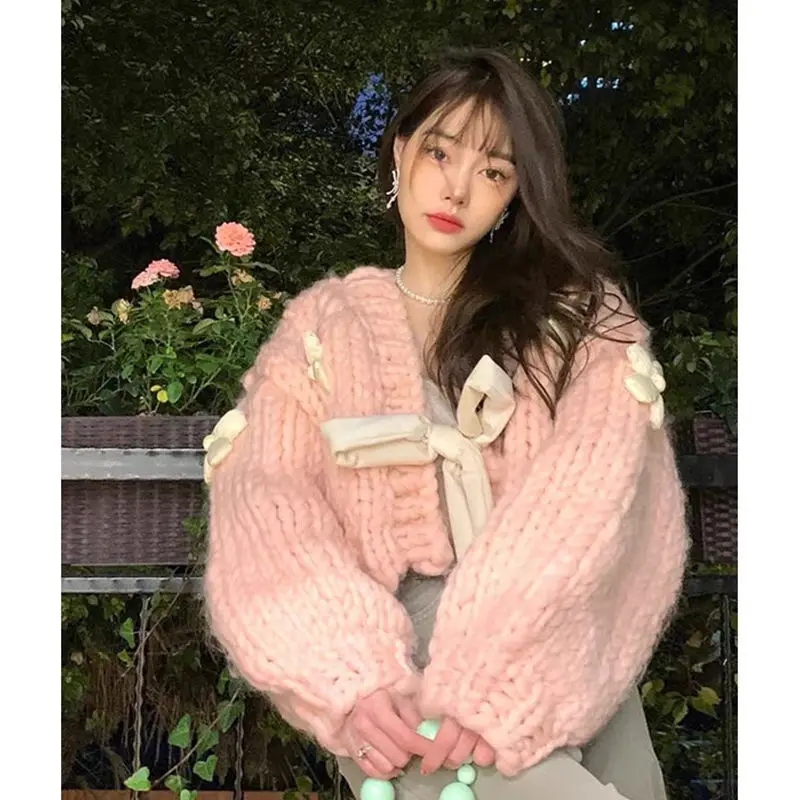 

Pink Fried Dough Twists Sweater Coat Women's Autumn and Winter New Lazy Style Short Knitting Cardigan Top Female Clothing